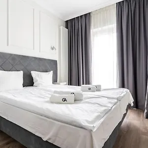 Apartament Apartament Mennica - Golden, Warszawa